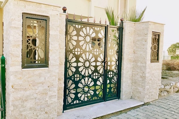 Bahçe Demirci